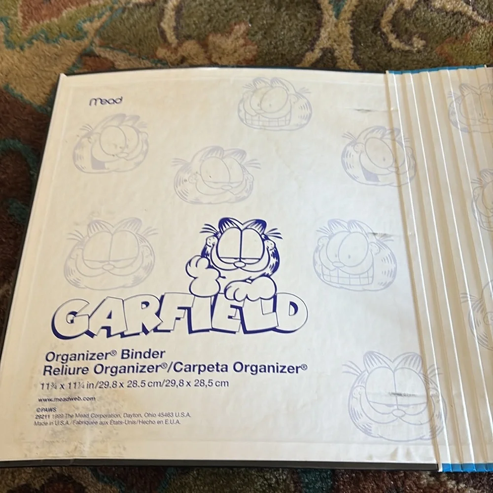 1999 Garfield Folder WWF WWE AEW WCW
